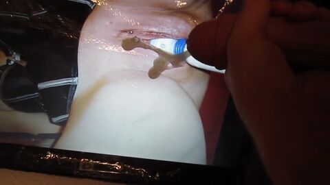 Шланг со спермой порно видео