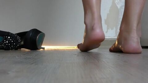 Footjob Shoes Порно Видео | belgorod-ladystretch.ru