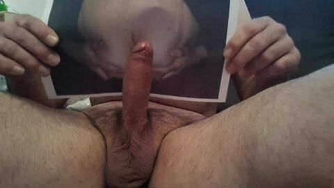 HD видео, кончает на фото (гей)