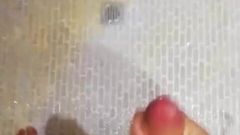 HD видео, без резинки (гей), большой член (гей), красавчик (гей), мастурбация (гей), мастурбирует (гей)
